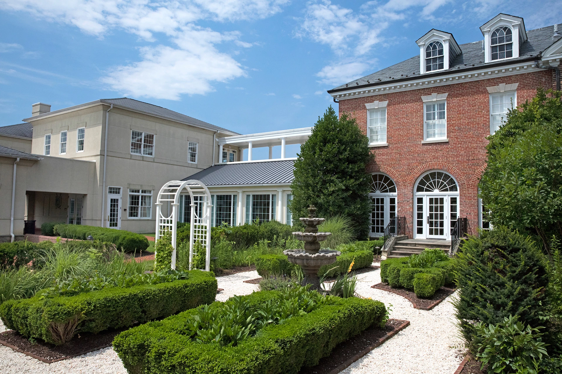 Belmont Country Club - Clubhouse Garden