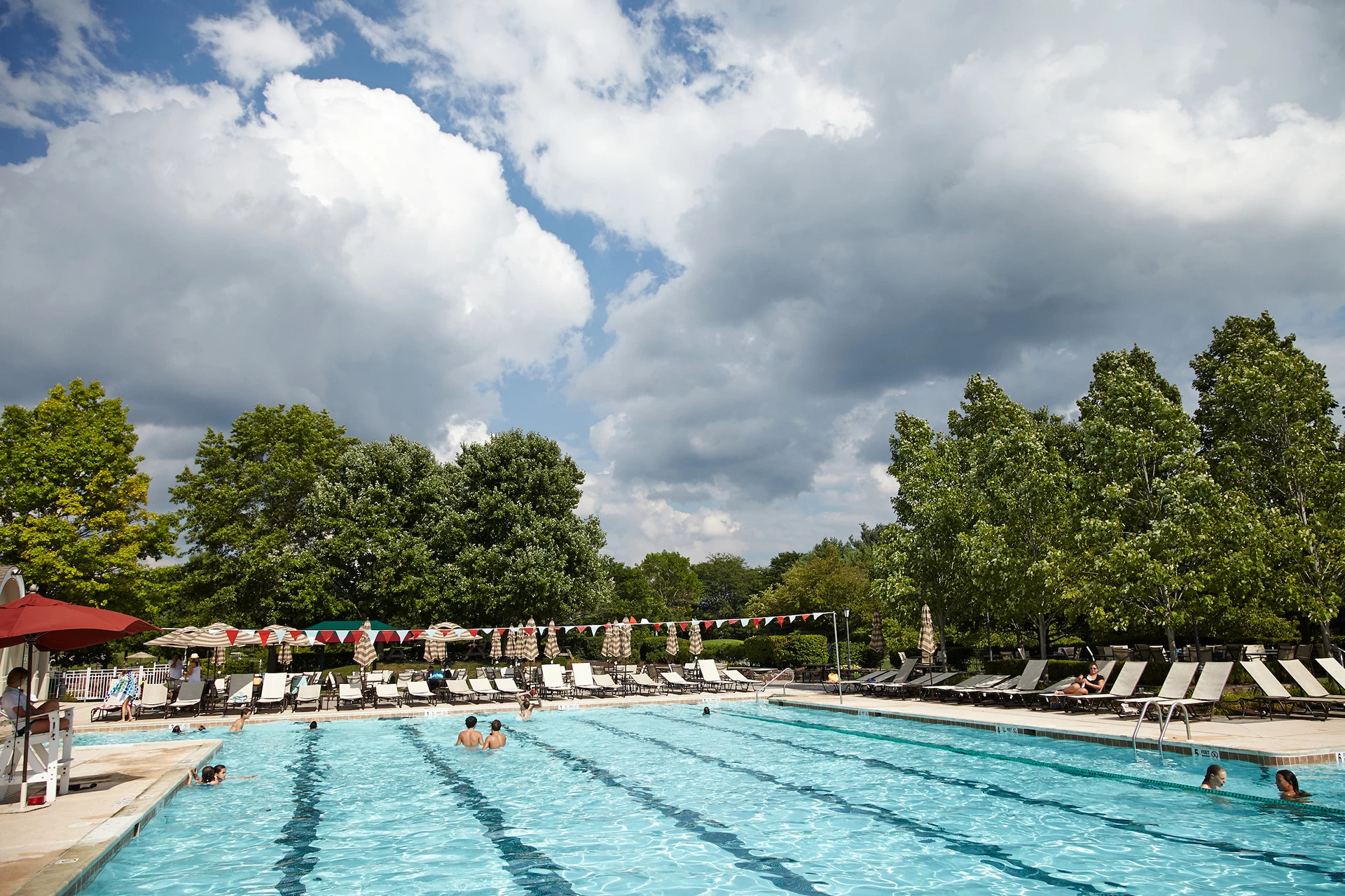 Cherry Valley Country Club - Kids in pool