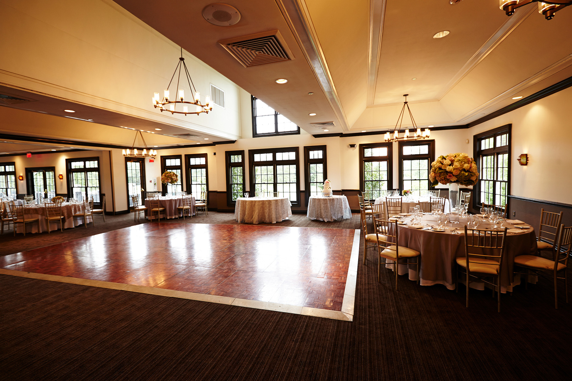 Cherry Valley Country Club - Wedding
