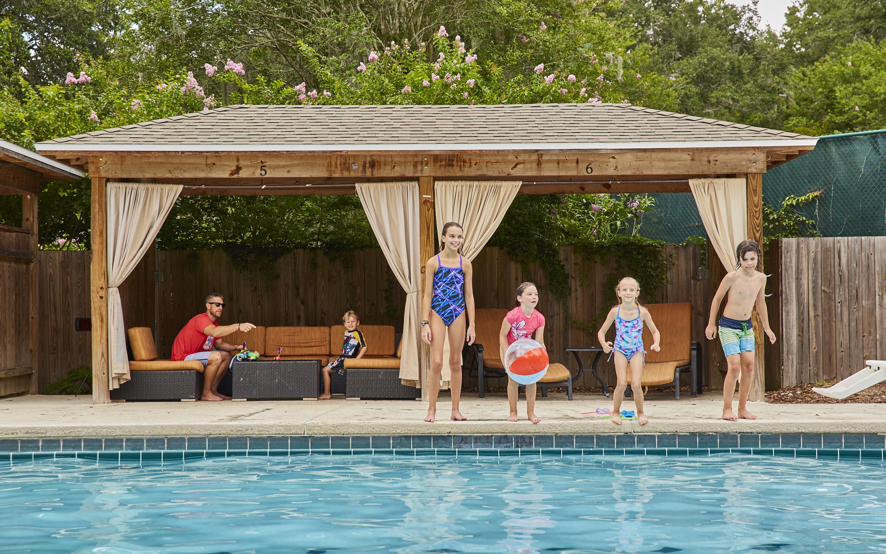 Hawkstone Country Club - Pool Cabana