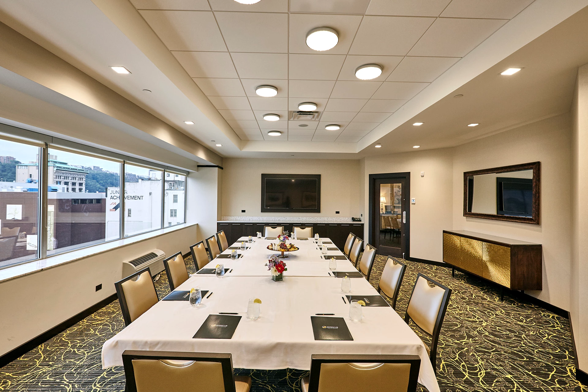 Rivers Club - Grant Meeting Room