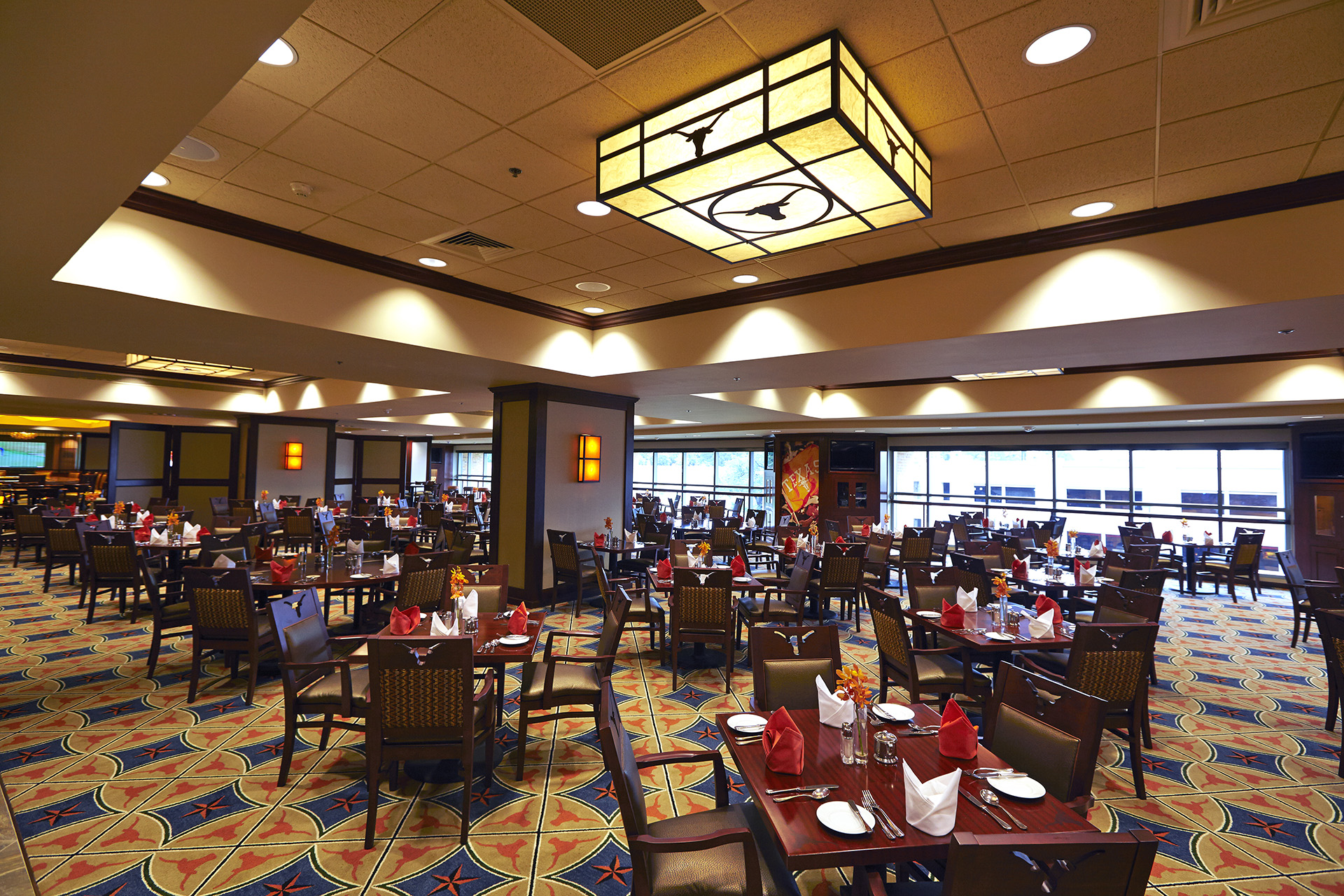 The University of Texas Club - Dining