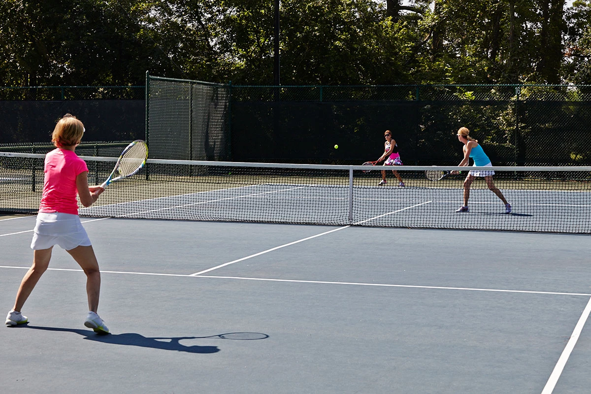 The Woodlands Country Club Tennis Courts