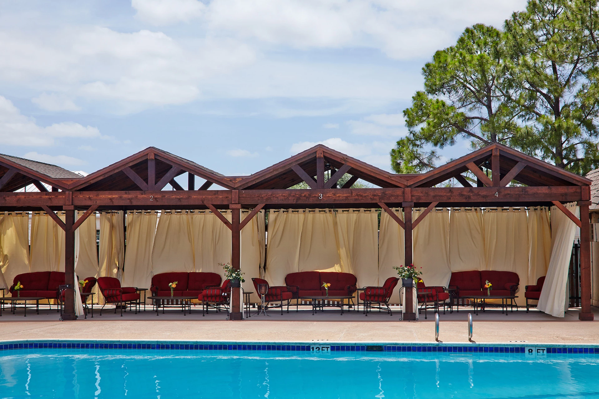 Walnut Creek Country Club - Pool Cabana